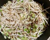 飲めるスープ！ミンチと野菜のしょうゆラーメン作り方5写真