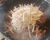 挽肉ともやしの焼肉のタレ炒め作り方4写真
