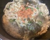 簡単朝ごはん！豆腐皮のとろろ昆布スープ作り方1写真