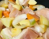 市販ルーで●枝豆のチキンシチュー作り方1写真