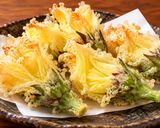 子供大好き！新鮮なオクラの花の簡単な天ぷら作り方5写真