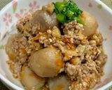 里芋と鶏ミンチの煮っ転がし♪作り方6写真