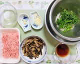 簡単昼食・夕飯!大葉ひき肉茸の和風パスタ作り方1写真