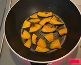 簡単！かぼちゃの胡麻甘焼き（お弁当）作り方2写真