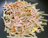 群馬特産の生芋蒟蒻でペペロンチーノ作り方7写真