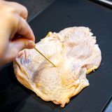 旨辛!レンジで完結!韓国風鶏チャーシュー作り方1写真