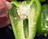 卵なしでもしっとり♪ 我が家のピーマンの肉詰め作り方1写真