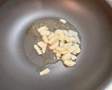 簡単！砂肝にんにく炒め作り方4写真