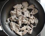 材料2つ☆豚こまキャベツ胡麻だれ炒め。作り方4写真