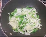 酢を入れて少しさっぱりの肉野菜炒め作り方3写真