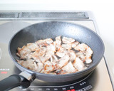 ご飯に合う【絹揚げと豚の味噌炒め】作り方3写真