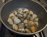 アサリ出汁でキメる！アサリの酒蒸し炒飯作り方1写真