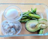 アスパラと海老＆アボカドのホットサラダ♪作り方1写真