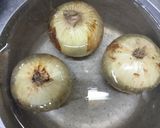新玉ねぎと鶏手羽元のさっぱり煮作り方1写真