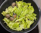 アサリとキャベツの 酒蒸し作り方3写真