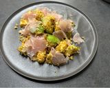 【おつまみ】生ハムチーズとアボカドの味噌マヨ和え作り方5写真