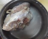 鶏がらスープ：じっくり煮込んで本格的！作り方5写真