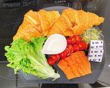 カフェ風💕クロワッサンサンド🥐🐟🍅🧀🌿作り方1写真