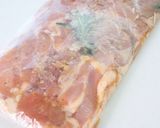 低温調理でしっとり【鶏もも肉のコンフィ】作り方3写真