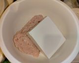 蓮根の豆腐入り鶏挽肉挟み焼き作り方1写真