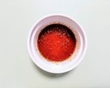 ちょっとピリ辛な和風ハンバーグ作り方1写真