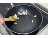 鶏もも肉とじゃがいものカルボナーラ風★動画あり★作り方13写真