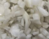 トロ〜新玉ねぎひき肉と丸ごとコンソメ煮😋作り方2写真
