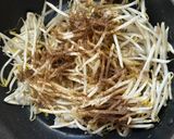 ★安くて美味しい★餃子焼きそば作り方3写真