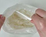 すし飯を袋で🦥サーモンのちらし寿司ケーキ作り方4写真