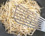 もやし炒め　２分で完成！もやしの水出ない作り方9写真