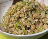 鶏ミンチと蒸し大豆のゆず味噌炒め♪作り方5写真