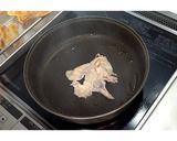 あっさり塩味♪鶏皮にらたま★動画あり★作り方4写真