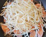 もやしと魚肉ソーセージの塩こしょう炒め作り方5写真