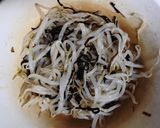 レンジで簡単！時短♪ もやしと 塩昆布 の和え物作り方3写真