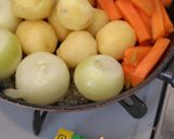 にんじんが主役の白味噌チーズポトフ作り方1写真