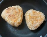 伸びる！ドリア風・香ばし焼きチーズキムチおにぎり作り方3写真