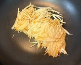 【簡単副菜】えのきの白だしバター炒め作り方3写真