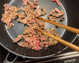 牛肉とニンニクの芽のオイスターソース炒め作り方7写真