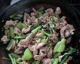 豚肉と小松菜のニンニク醤油炒め作り方5写真