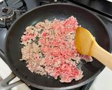 生姜が香る✨味噌バタコーンのそぼろ丼作り方4写真