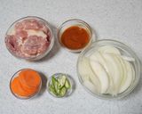 鶏もも肉のドレッシング煮♪作り方1写真