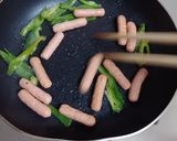 ポークビッツとピーマンのカレーマヨ炒め作り方3写真