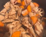 れんこんと人参こんにゃくの煮物作り方9写真