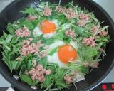 水菜ツナえのきの巣ごもり卵作り方4写真