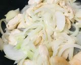 のこりのカレーで●鶏肉のカレー焼きうどん作り方2写真