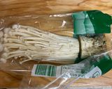 豆腐とエノキと油揚げのお味噌汁♪作り方1写真