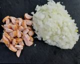 きざみ玉ねぎとウインナーのマヨトースト作り方1写真