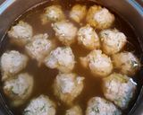 鶏団子と春雨のスープ作り方2写真