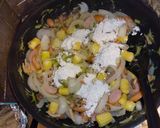 ヤングコーンとソーセージのポテトグラタン作り方6写真