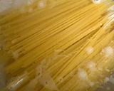じゃがいもとちくわの春色香るパスタ💚作り方4写真
